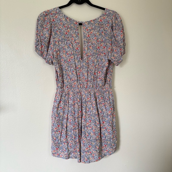 American Eagle Outfitters | Floral Romper | Size S - Picture 10 of 11
